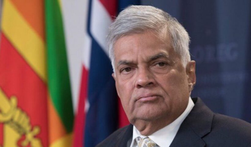Sri Lankan PM says says economy has collapsed, will hold talks with IMF for additional credit