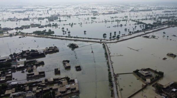 As floods in Pakistan inundate farms and cities, country staring at major food crisis